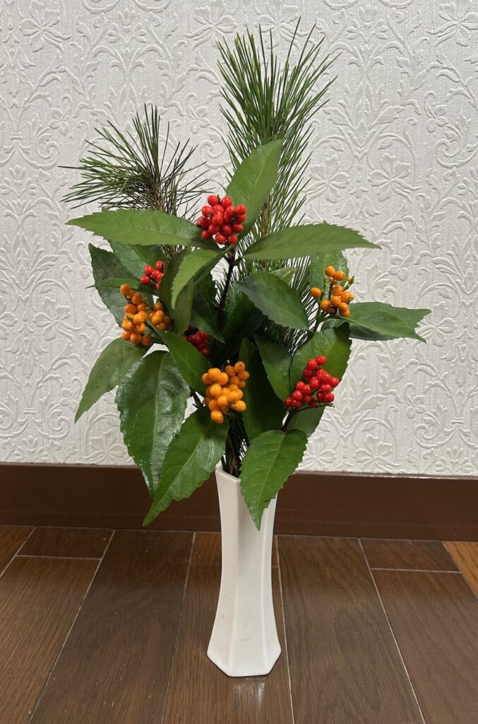 千両（センリョウ）の飾り方 | 千両（センリョウ） | 若松・千両のこと